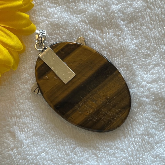 Huge Tiger Eye Pendant! Wow! - Picture 3 of 3